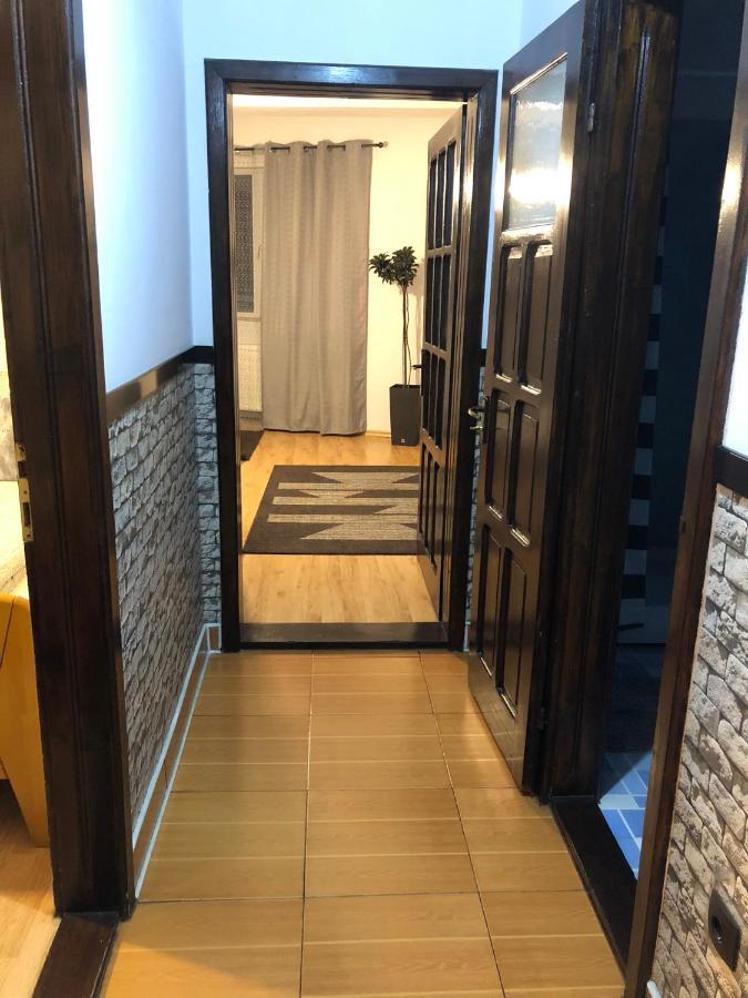 Apartament Basak 2 Deva Exterior photo