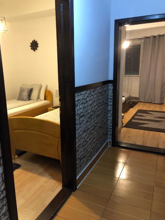 Apartament Basak 2 Deva Exterior photo