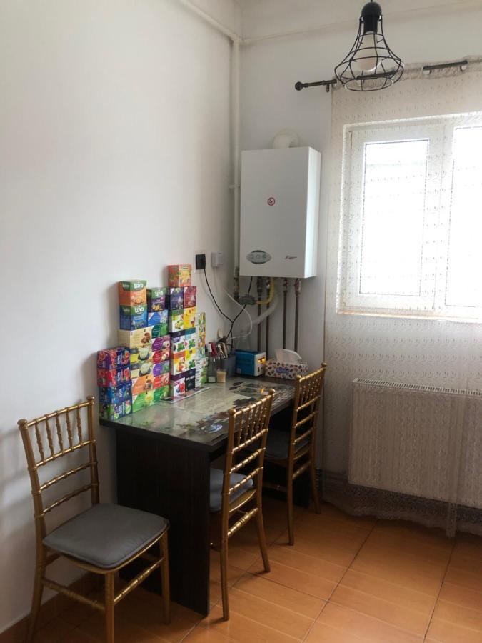 Apartament Basak 2 Deva Exterior photo