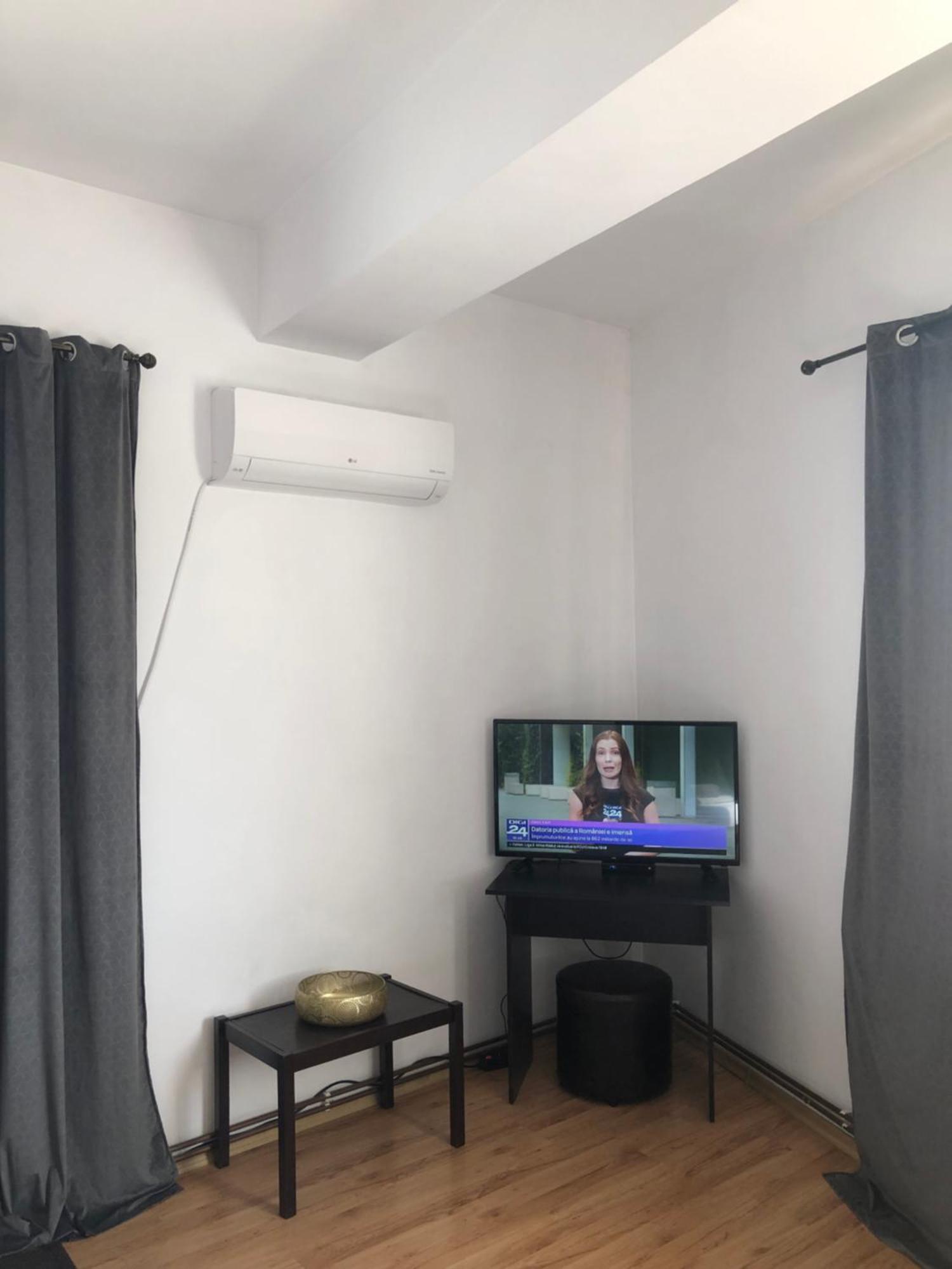 Apartament Basak 2 Deva Exterior photo